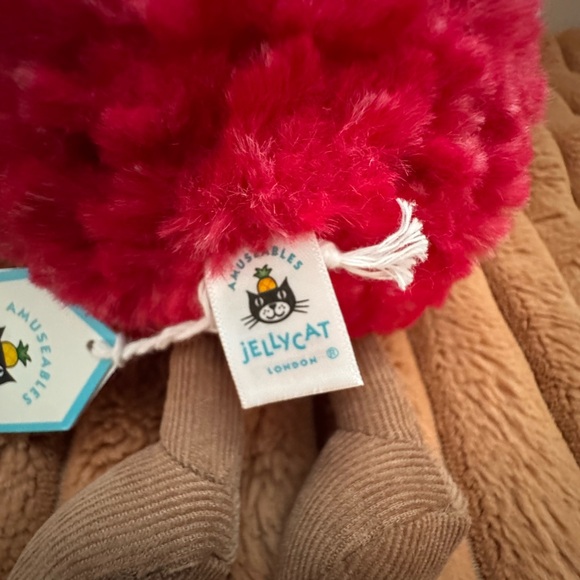Jellycat Amuseable Strawberry - Picture 5 of 8
